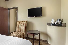 Best Western Plus Texoma Hotel & Suites