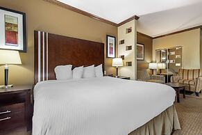 Best Western Plus Texoma Hotel & Suites