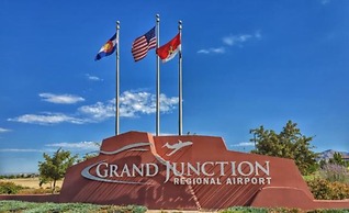 Holiday Inn and Suites Grand Junction by IHG