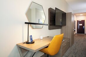 Holiday Inn Express & Suites El Paso West by IHG