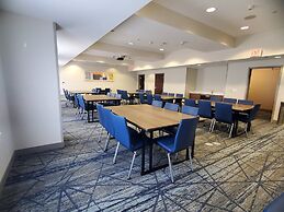 Holiday Inn Express & Suites El Paso West by IHG