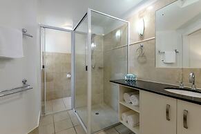 Mandalay Luxury Beachfront Apartments