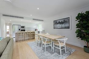 Mandalay Luxury Beachfront Apartments