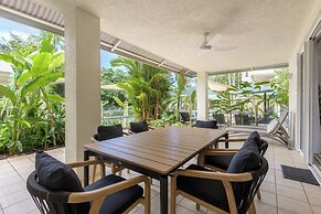 Mandalay Luxury Beachfront Apartments