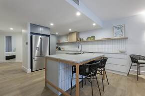 Mandalay Luxury Beachfront Apartments