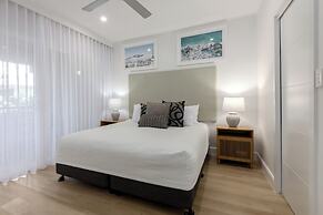 Mandalay Luxury Beachfront Apartments