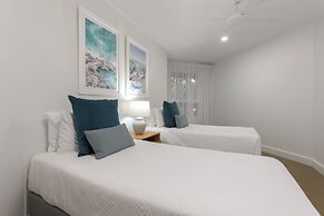 Mandalay Luxury Beachfront Apartments