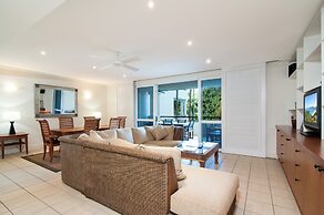 Mandalay Luxury Beachfront Apartments
