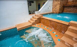 Royal Nakara Ao Nang