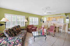 Aqua Bay Club Condos