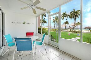 Aqua Bay Club Condos