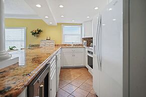 Aqua Bay Club Condos