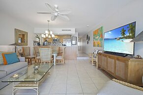 Aqua Bay Club Condos