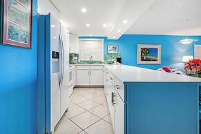 Aqua Bay Club Condos