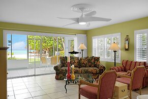 Aqua Bay Club Condos