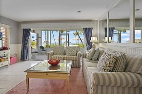 Aqua Bay Club Condos