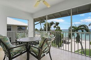 Aqua Bay Club Condos