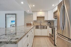 Aqua Bay Club Condos