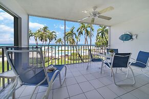 Aqua Bay Club Condos