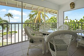 Aqua Bay Club Condos