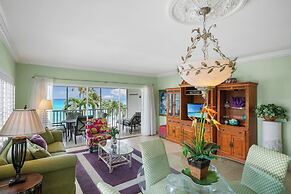 Aqua Bay Club Condos