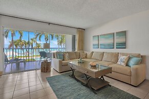 Aqua Bay Club Condos