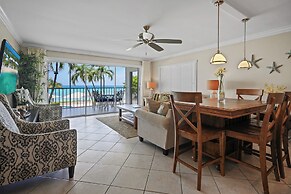 Aqua Bay Club Condos