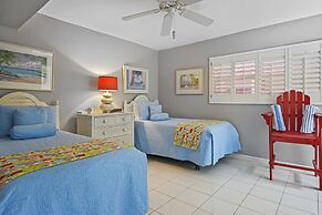 Aqua Bay Club Condos