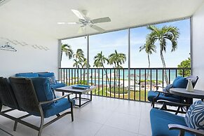 Aqua Bay Club Condos