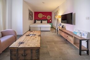 Toka Bodrum Hotel & Beach Club