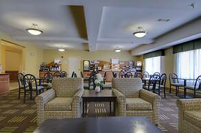 Holiday Inn Express Hotel & Stes Kansas City Sports Complex by IHG