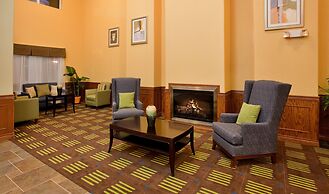 Holiday Inn Express Hotel & Stes Kansas City Sports Complex by IHG