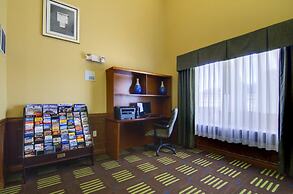 Holiday Inn Express Hotel & Stes Kansas City Sports Complex by IHG
