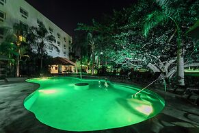 Comfort Inn Puerto Vallarta Golfside & Marina