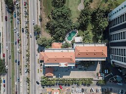 Comfort Inn Puerto Vallarta Golfside & Marina