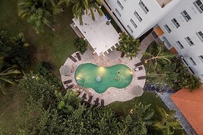 Comfort Inn Puerto Vallarta Golfside & Marina