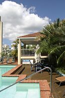 Inn Cairns Boutique Apartments