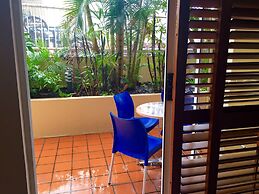 Inn Cairns Boutique Apartments