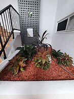 Villa Vaucluse Apartments of Cairns