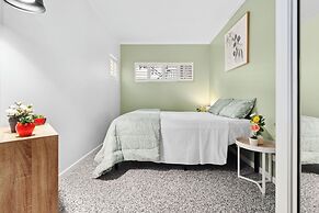 Villa Vaucluse Apartments of Cairns