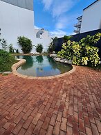 Villa Vaucluse Apartments of Cairns