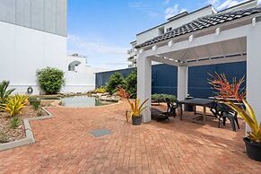 Villa Vaucluse Apartments of Cairns