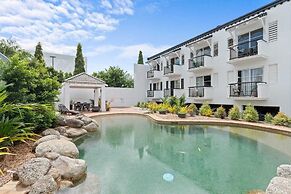 Villa Vaucluse Apartments of Cairns