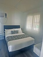 Ellis Beach Oceanfront Bungalows