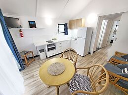 Ellis Beach Oceanfront Bungalows