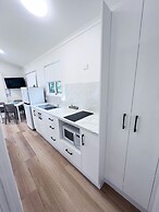 Ellis Beach Oceanfront Bungalows