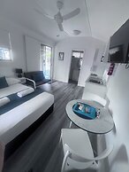 Ellis Beach Oceanfront Bungalows