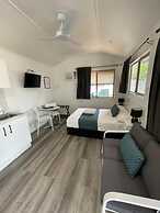 Ellis Beach Oceanfront Bungalows