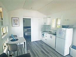 Ellis Beach Oceanfront Bungalows