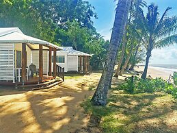 Ellis Beach Oceanfront Bungalows